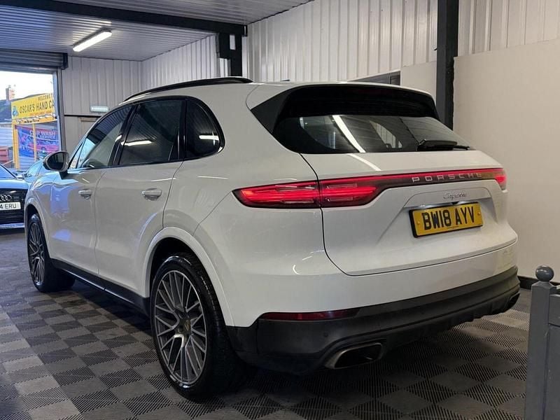 Begagnad Porsche Cayenne 340 HK (250 kW) 2018 Vit SUV