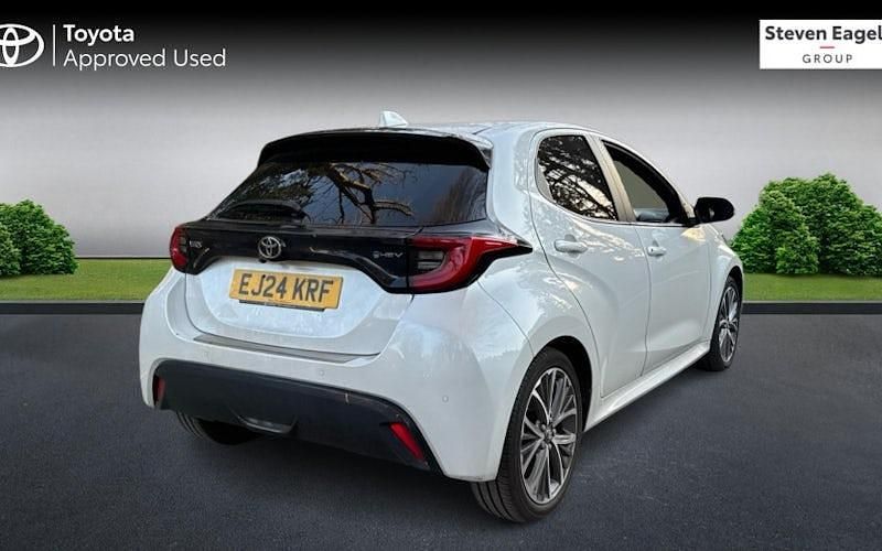 Used Toyota Yaris Hybrid 116 HP (85 kW) 2025 Hatchback