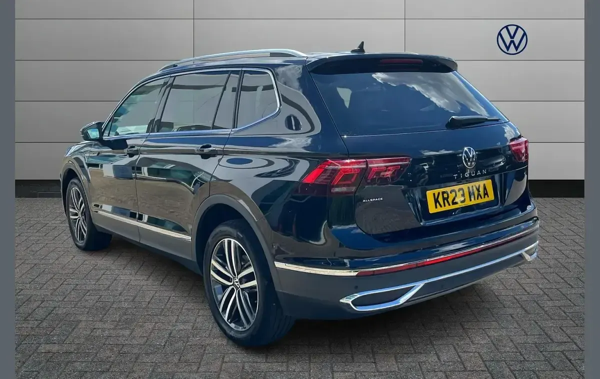Used VW Tiguan Allspace Elegance 150 HP (110 kW) 2023 Black SUV