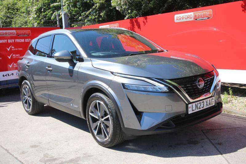 Grey Used 2023 Nissan Qashqai Tekna SUV | £26,195 (Fair price) - Image 1/3
