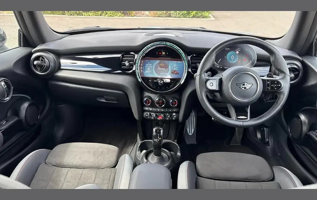 Used Mini Cooper S Hatch 176 HP (129 kW) 2023 Silver Hatchback
