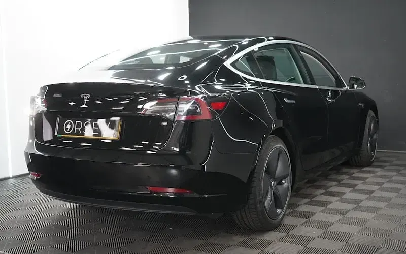 Used Tesla Model 3 Standard Range 180 kW (245 HP) 2021 Sedan
