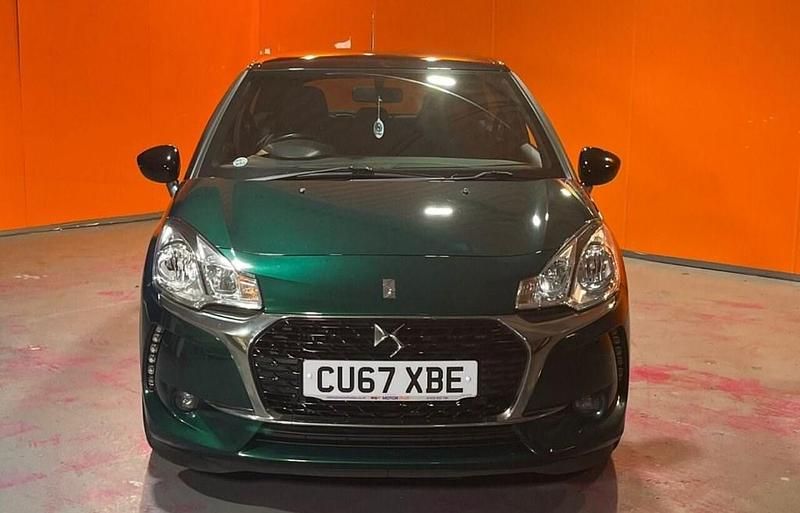Used DS Automobiles DS3 Connected Chic 100 HP (73 kW) 2017 Green Hatchback