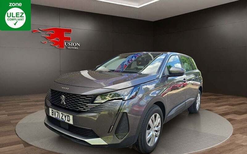 Grey Used 2021 Peugeot 5008 Active Premium MPV | £16,500 (Good price) - Image 1/4