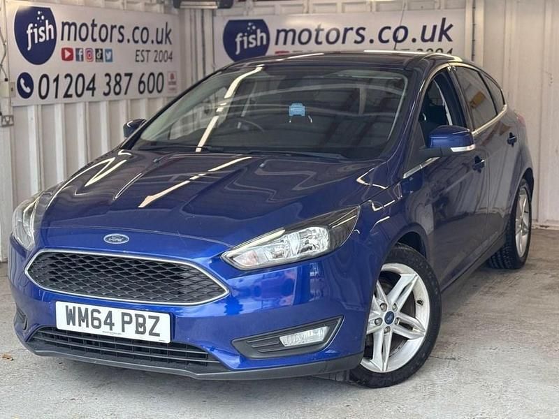 Blue Used 2014 Ford Focus Zetec Hatchback | £5,790 (Fair price) - Image 1/3