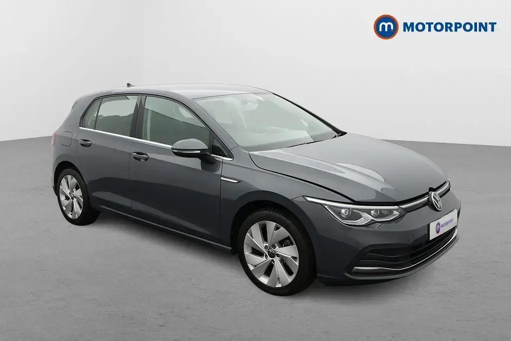 Used VW Golf VIII Style 131 HP (96 kW) 2023 Hatchback