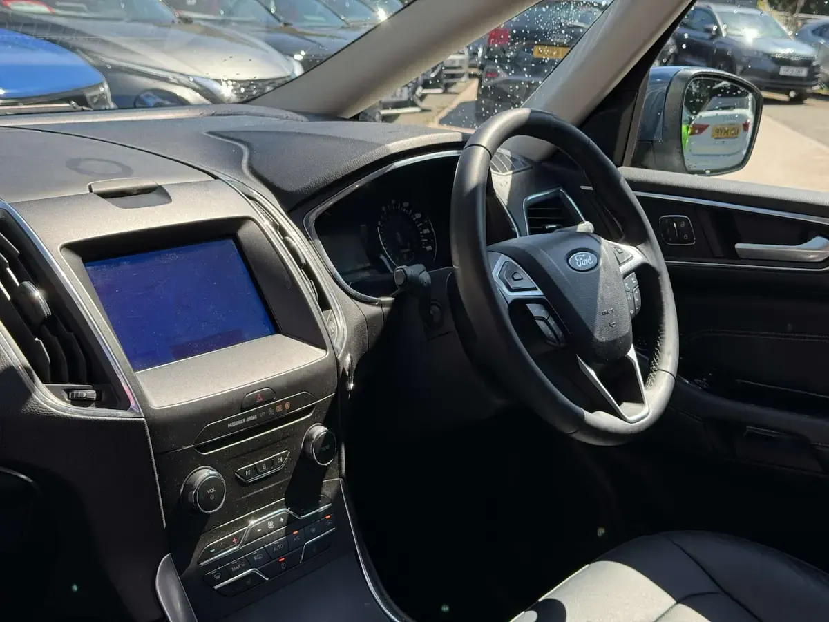 Used Ford Galaxy Titanium 190 HP (139 kW) 2023 Blue MPV
