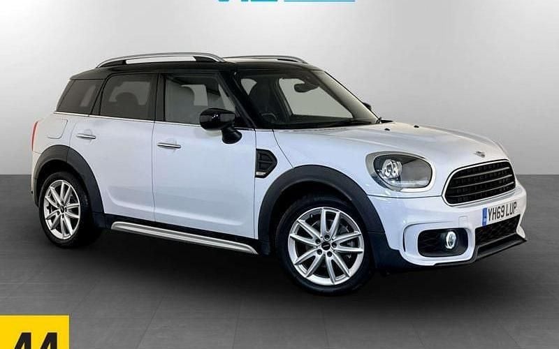 Usado Mini Cooper D Sport 150 HP (110 kW) 2020 Citadino
