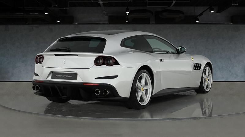 Used Ferrari GTC4Lusso 2018 Arg. nurberg ppg Estate