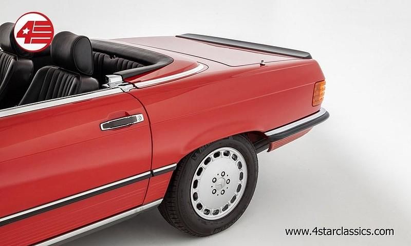 Used Mercedes SL500 1990 Red Cabriolet
