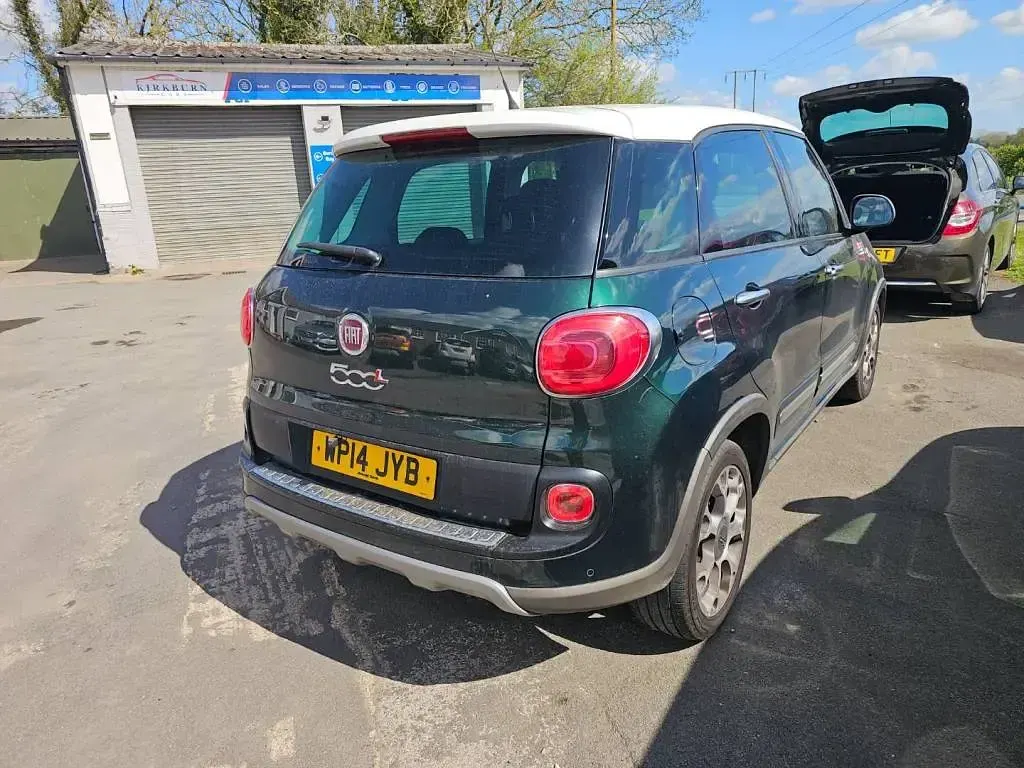 Used Fiat 500L Trekking 85 HP (62 kW) 2014 Green/white MPV