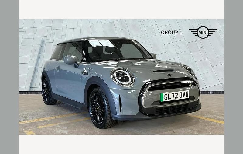 Moonwalk grey Used 2022 Mini Cooper S Level 2 Hatchback | £16,495 (A bit pricey) - Image 1/4