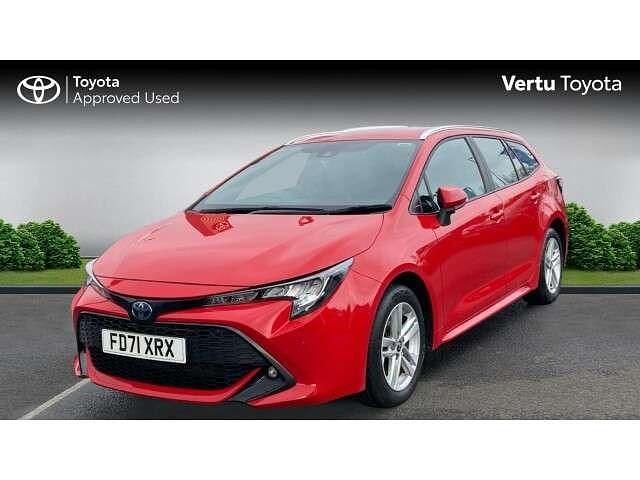 Used Toyota Corolla Sport 122 HP (89 kW) 2022 Red Estate