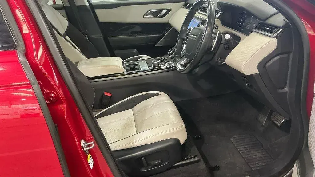 Used Land Rover Range Rover Velar SE Dynamic 2017 Red SUV