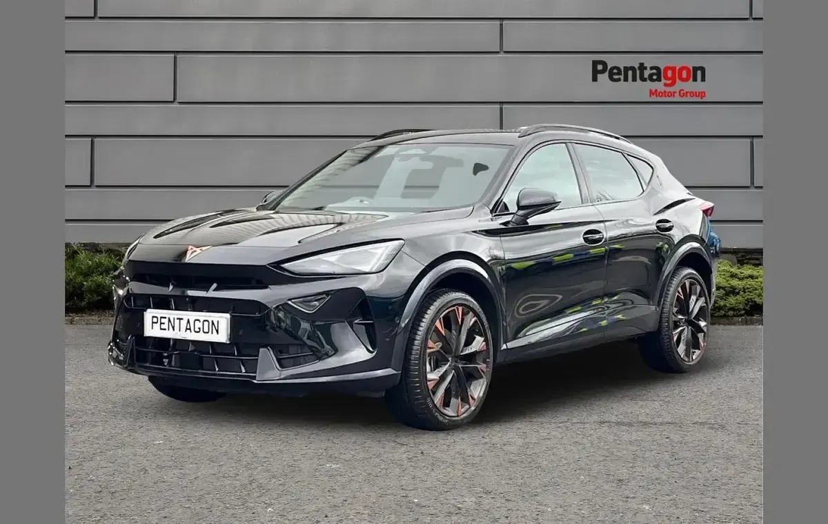 New Cupra Formentor 147 HP (108 kW) 2025 Black SUV