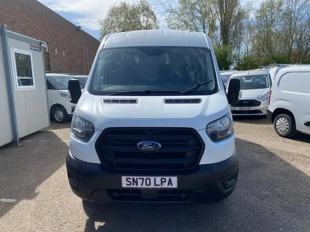 Used Ford Transit 130 HP (95 kW) 2020 White Van