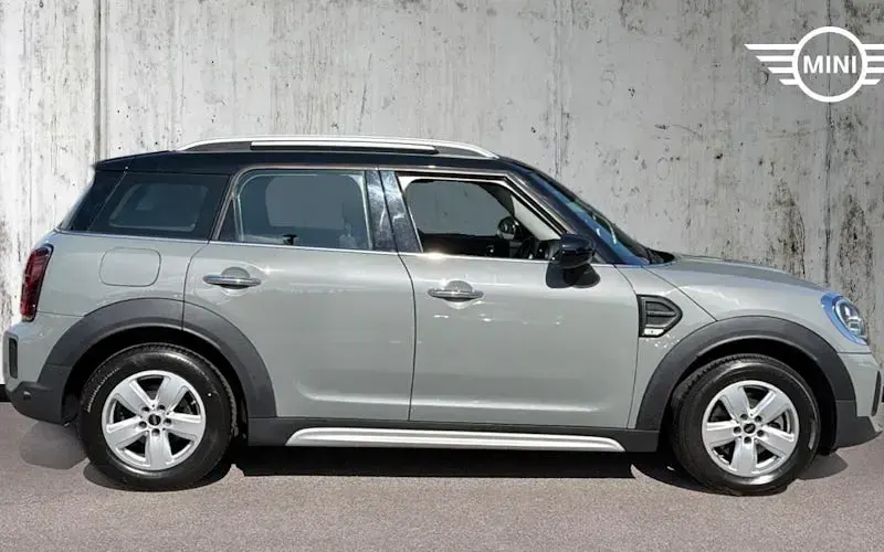 Used Mini Cooper Classic 136 HP (100 kW) 2022 Hatchback