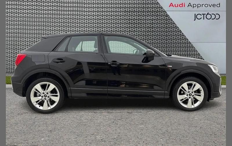 Used Audi Q2 S-Line 147 HP (108 kW) 2021 Black SUV