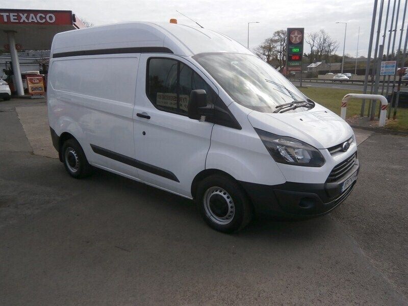White Used 2017 Ford Transit Custom Van | £8,595 (Super price) - Image 1/4