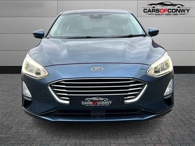 Used Ford Focus Zetec 120 HP (88 kW) 2018 Blue Hatchback