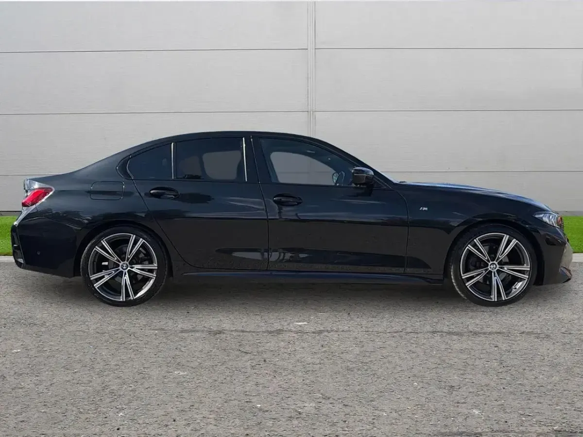Used BMW 320 M Sport 181 HP (133 kW) 2024 Black Sedan