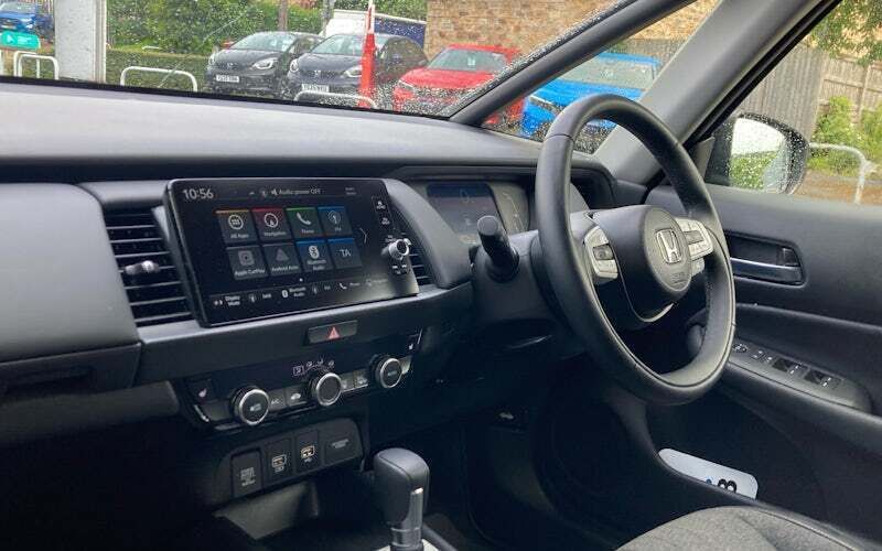 Image 2/4
