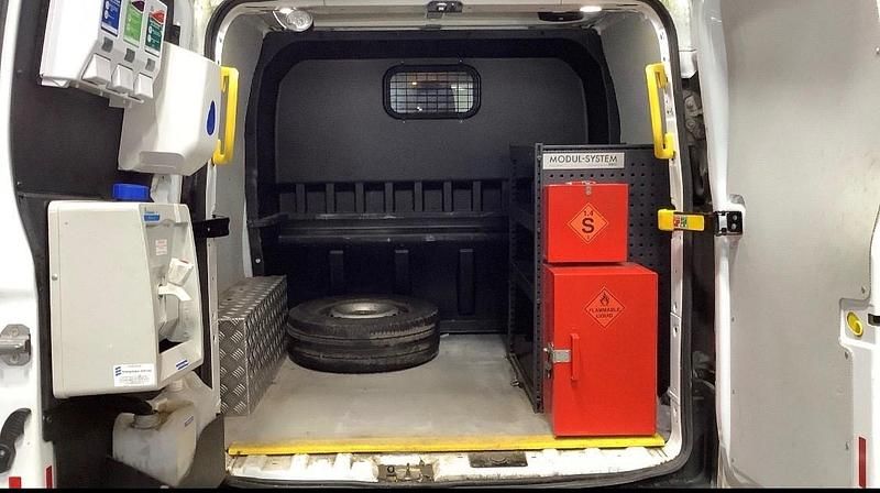 Used Ford Transit Custom 105 HP (77 kW) 2019 White Van