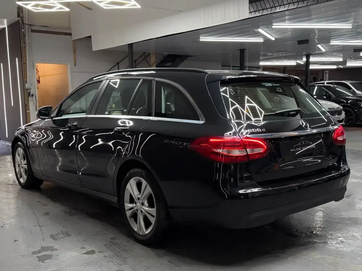 Second-hand Mercedes C200 SE 2015 Negru Break