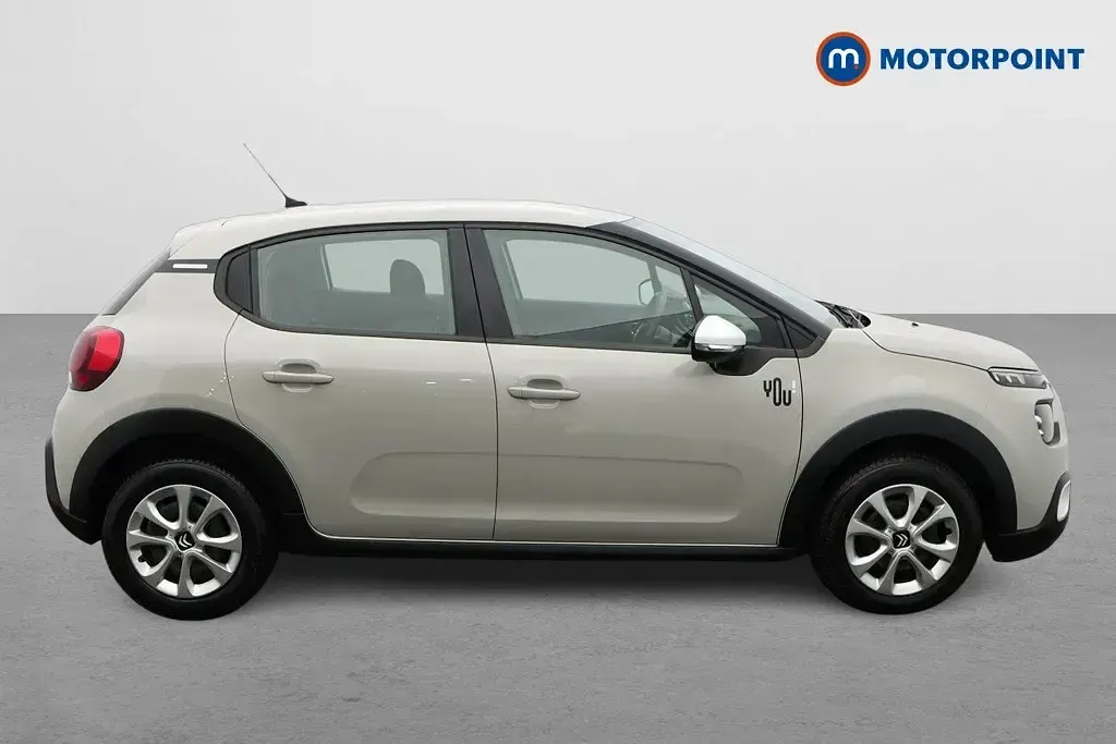 Używany Citroën C3 PureTech 2022 Beżowy Hatchback
