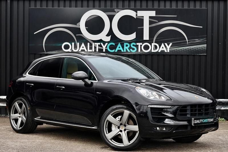 Black Used 2016 Porsche Macan S SUV | £27,995 (Fair price) - Image 1/4