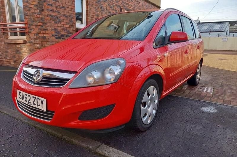 Used 2012 Vauxhall Zafira | £2,599 (Good price) - Image 1/1