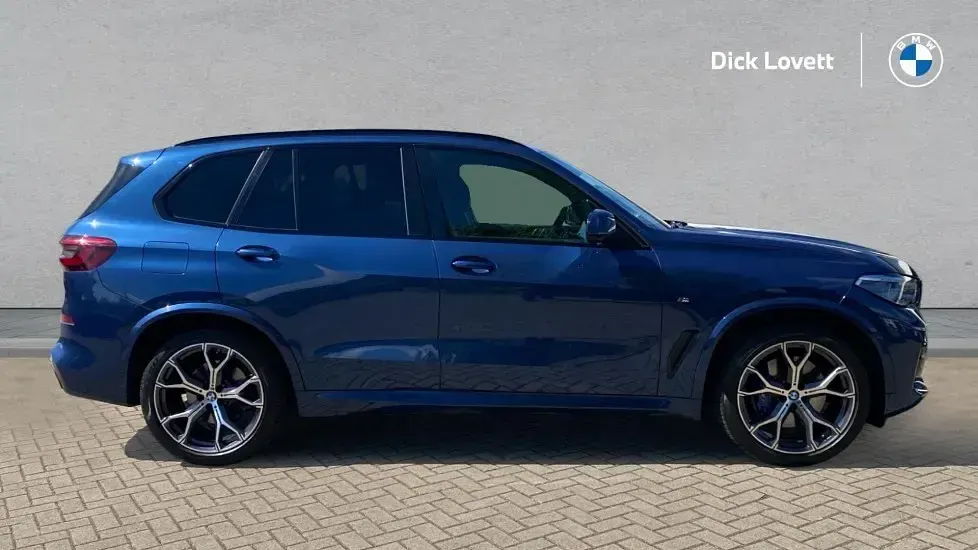 Used BMW X5 M Sport 282 HP (207 kW) 2023 Blue SUV