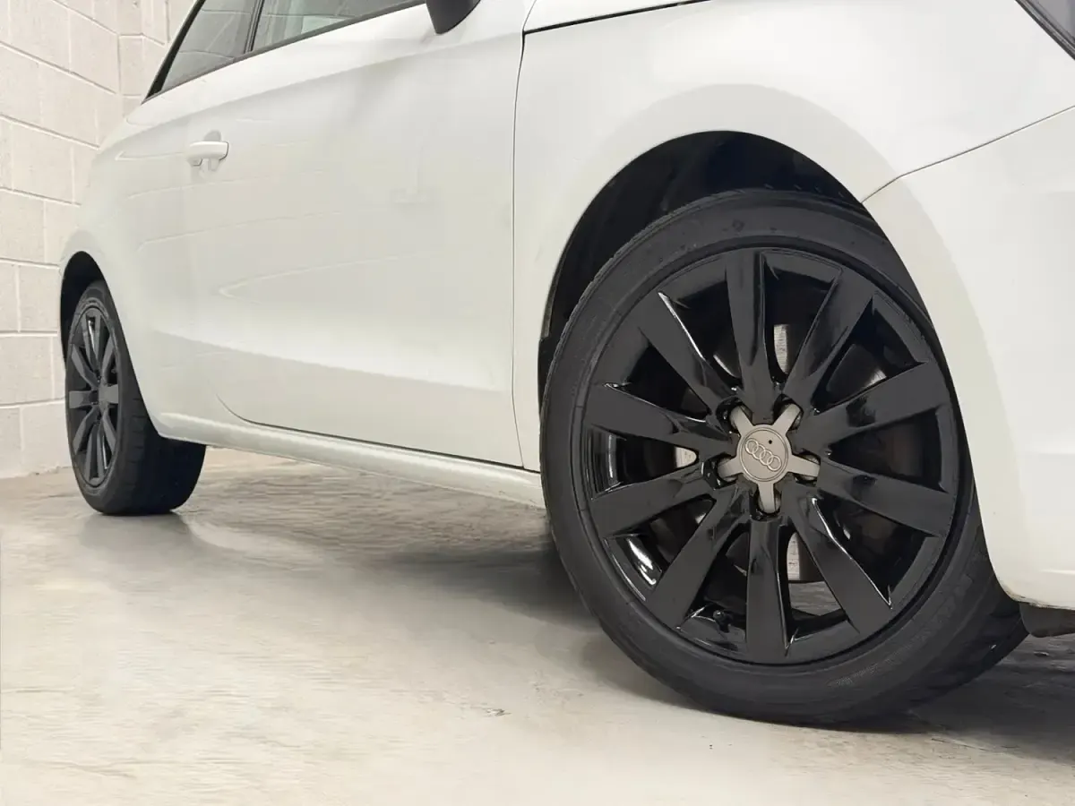 Begagnad Audi A1 Sport 2014 Vit Halvkombi