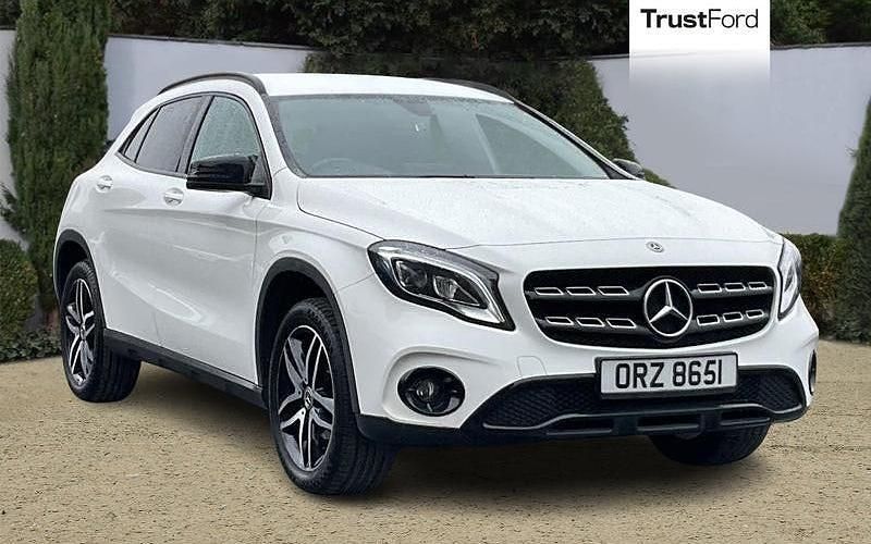 Used 2020 Mercedes GLA180 Urban SUV | £13,995 (Fair price) - Image 1/4
