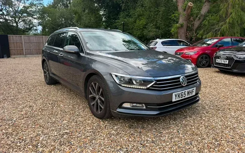 Used VW Passat SE 120 HP (88 kW) 2015 Estate