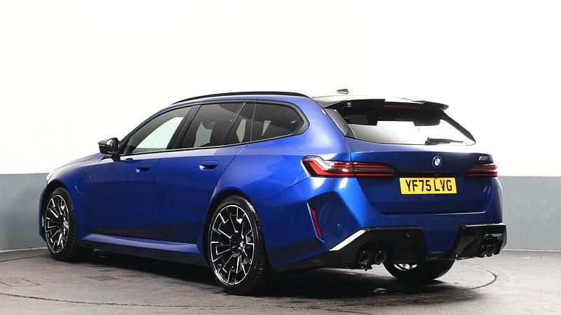 Used BMW M5 Comfort Edition 717 HP (527 kW) 2025 Blue Estate