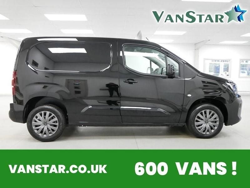 Black New 2024 Peugeot Partner MPV | £18,989 (Expensive) - Image 1/4