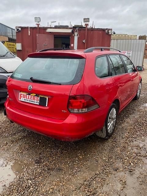 Used VW Golf VI S 2011 Red Hatchback