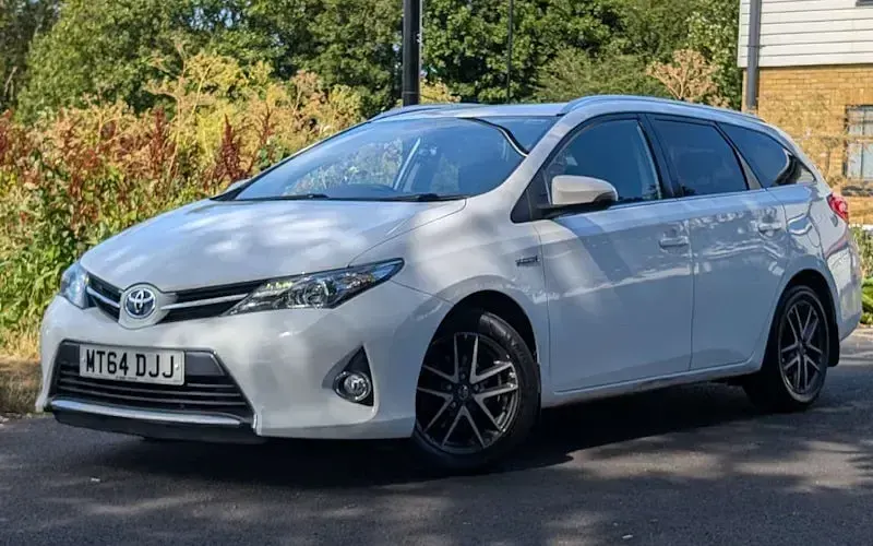 Used Toyota Auris Touring Sports 136 HP (100 kW) 2014 Estate
