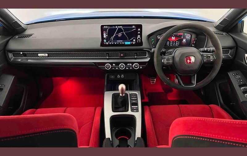 Used Honda Civic Type R 329 HP (241 kW) 2025 Racing blue Hatchback