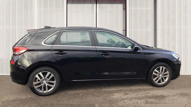 Used Hyundai i30 SE 2017 Black Hatchback