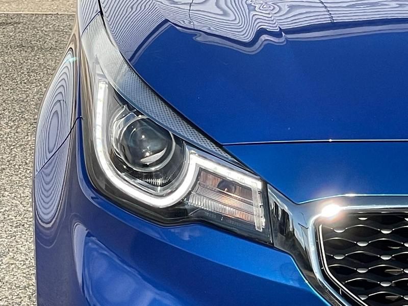Used MG MG3 Exclusive 106 HP (77 kW) 2019 Blue Hatchback