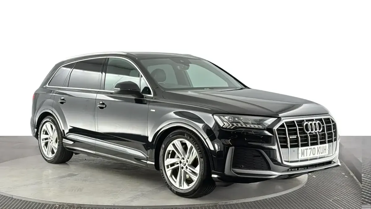 Used Audi Q7 S-Line 286 HP (210 kW) 2020 Black SUV