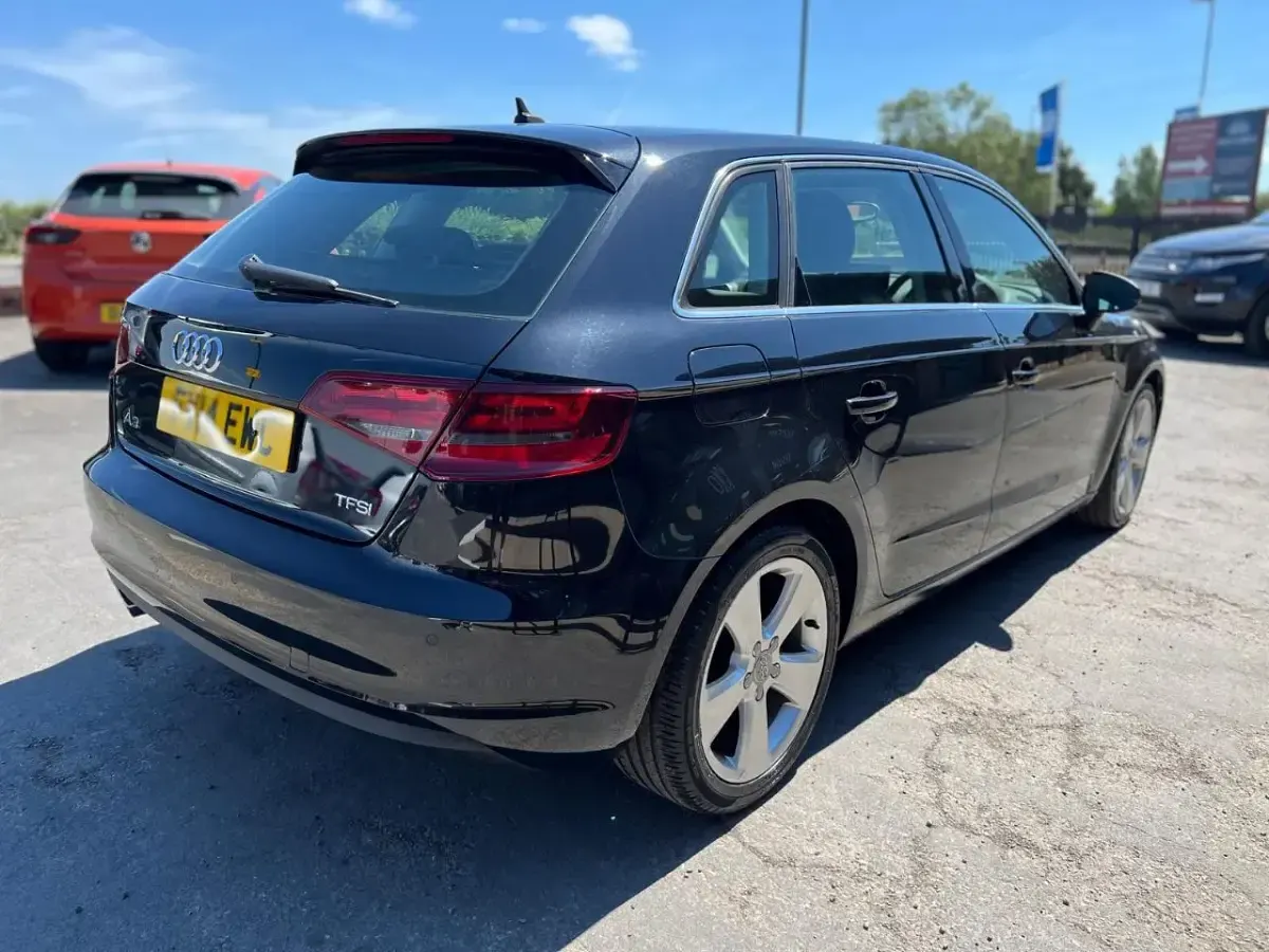 Used Audi A3 Sport 180 HP (132 kW) 2014 Black Hatchback