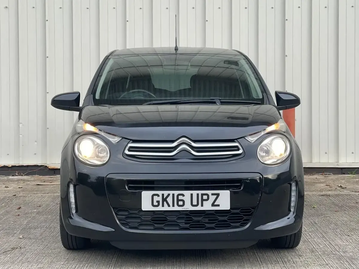 Used Citroën C1 Flair 82 HP (60 kW) 2016 Black Hatchback
