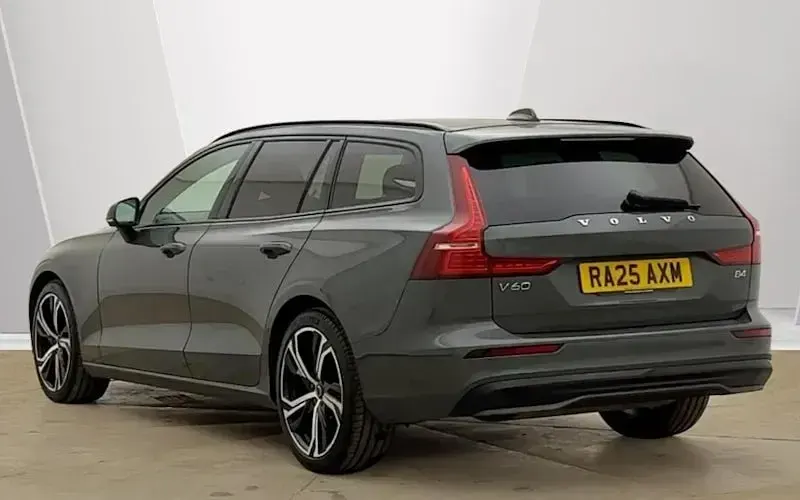 Used Volvo V60 Plus 197 HP (144 kW) 2026 Estate