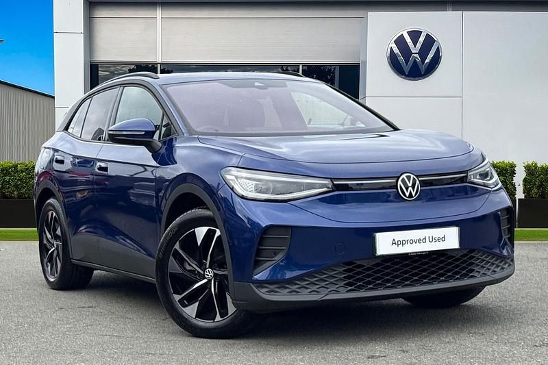 Blue Used 2024 VW ID.4 Pro SUV | £25,690 (Super price) - Image 1/4