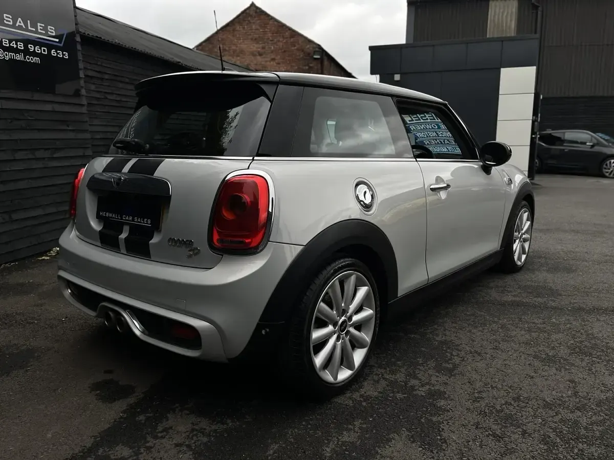 Used Mini Cooper S Hatch 2015 Silver Hatchback
