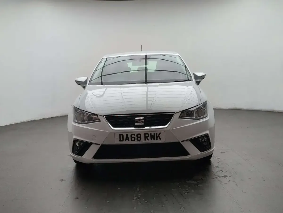 Used Seat Ibiza SE Technology 80 HP (58 kW) 2018 White Hatchback