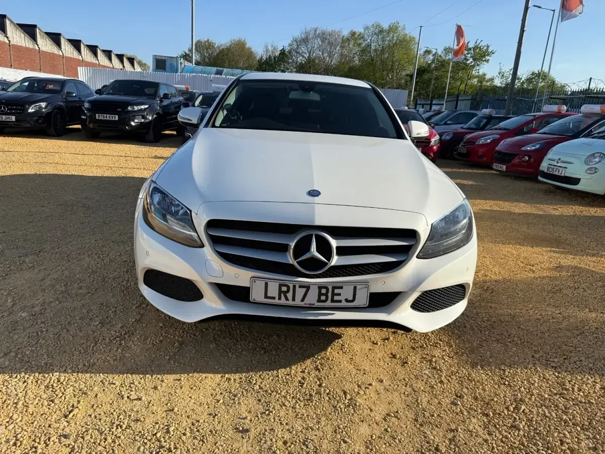 Usado Mercedes C220 Executive 2017 Branco Sedan